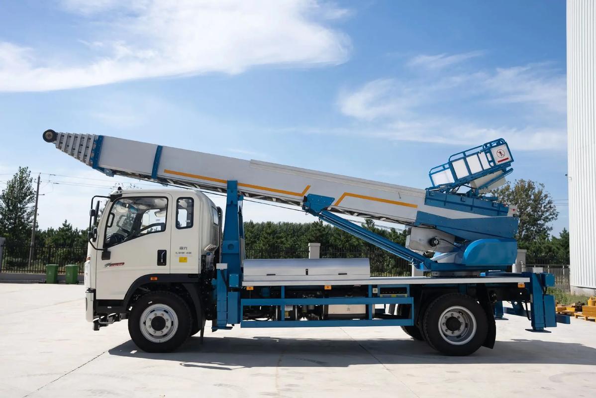 天安乡云梯上料车租赁费用