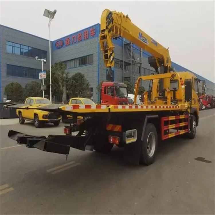 天安乡附近小随车吊出租电话，轻松解决搬运烦恼